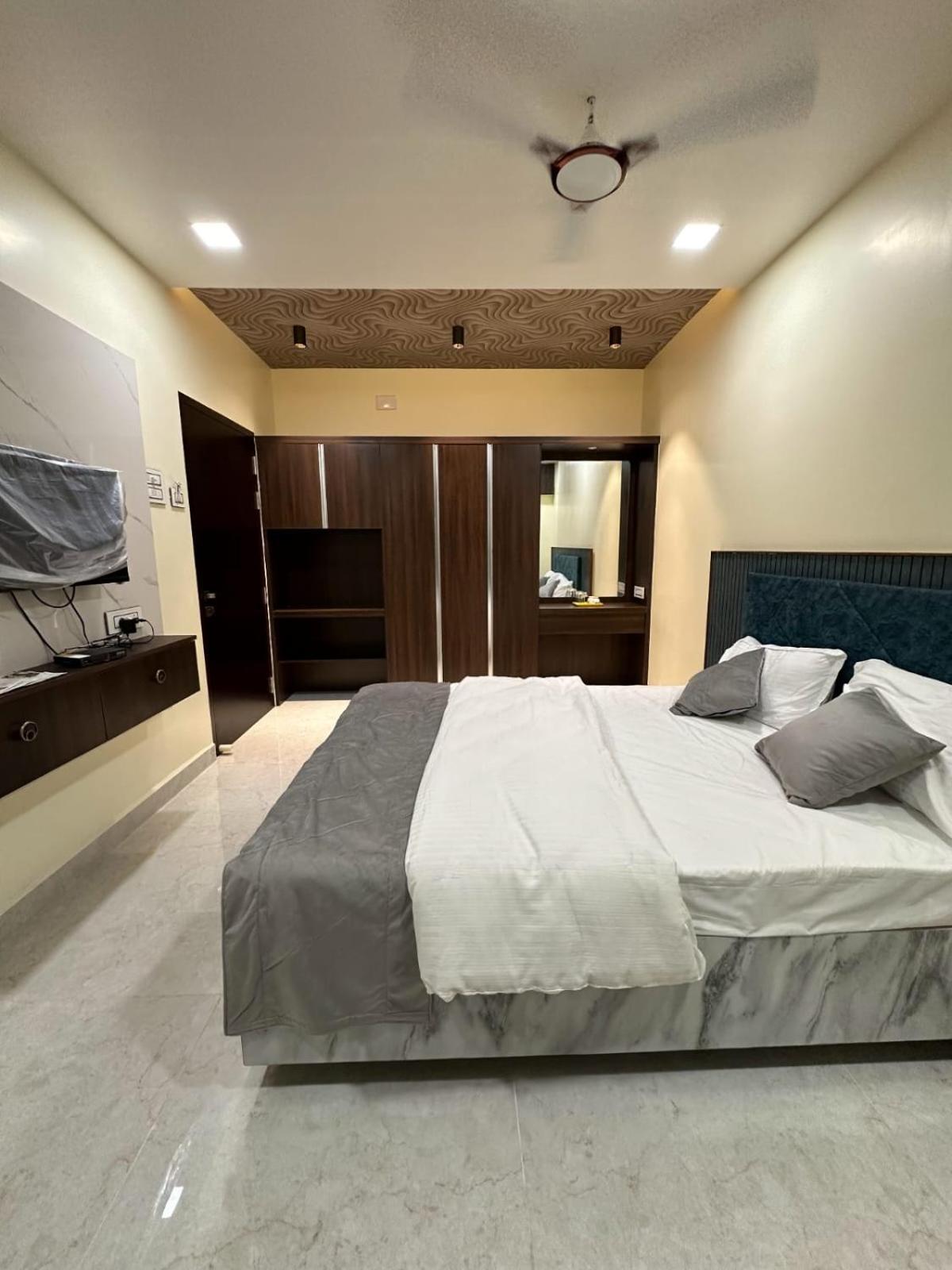 Jai Raja'S Tower Hotel Karaikudi Eksteriør billede